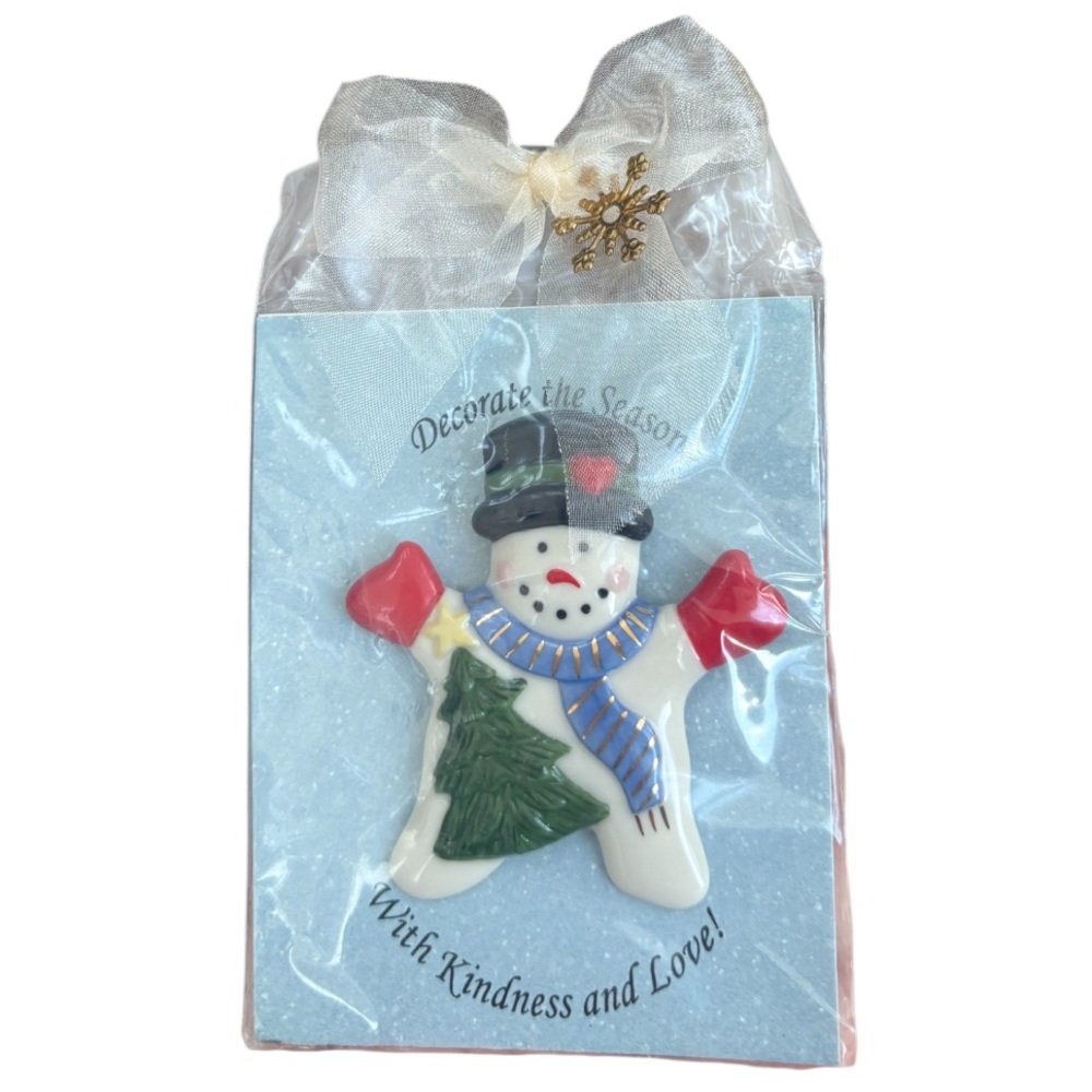 Snowman Christmas Pin 14K Gold Porcelain Handmade Holiday Hand Crafted Jewelry - Picture 9 of 12